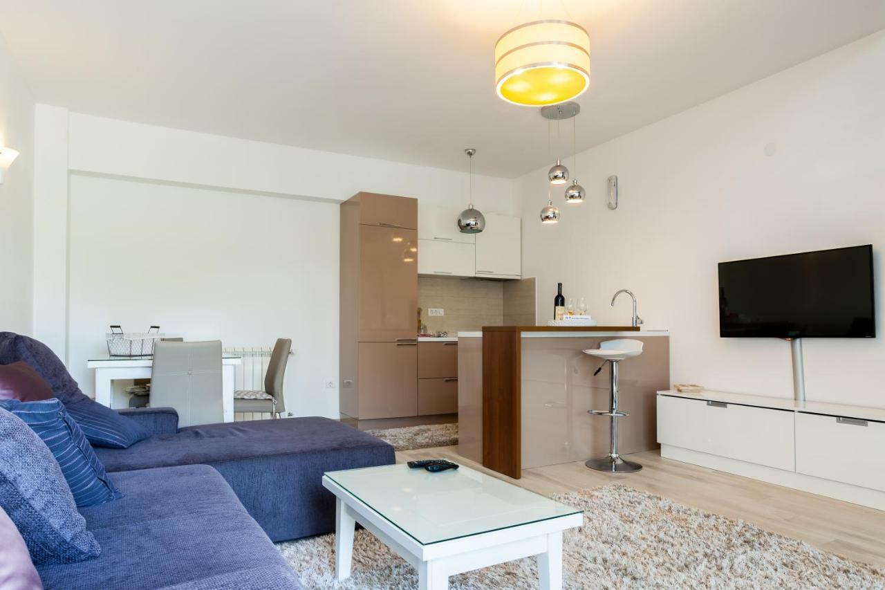 Apartments Davor Bar Luaran gambar
